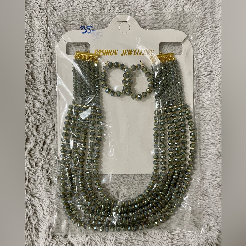 6 strand bead necklace